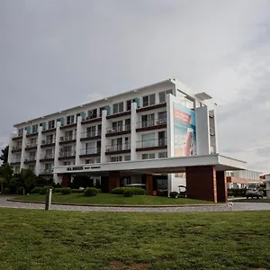 5* Отель Sea Breeze Resort&residence